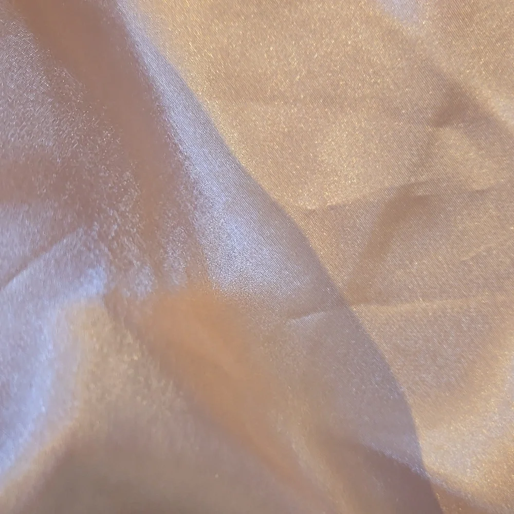 Victoria's Secret Elegant Blush Crushed Velvet/Silky Bottoms Set - Picture 3 of 9